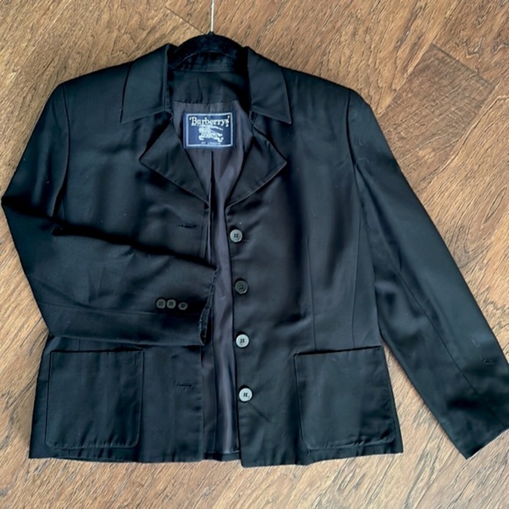 Burberry of London Black Women’s Blazer.